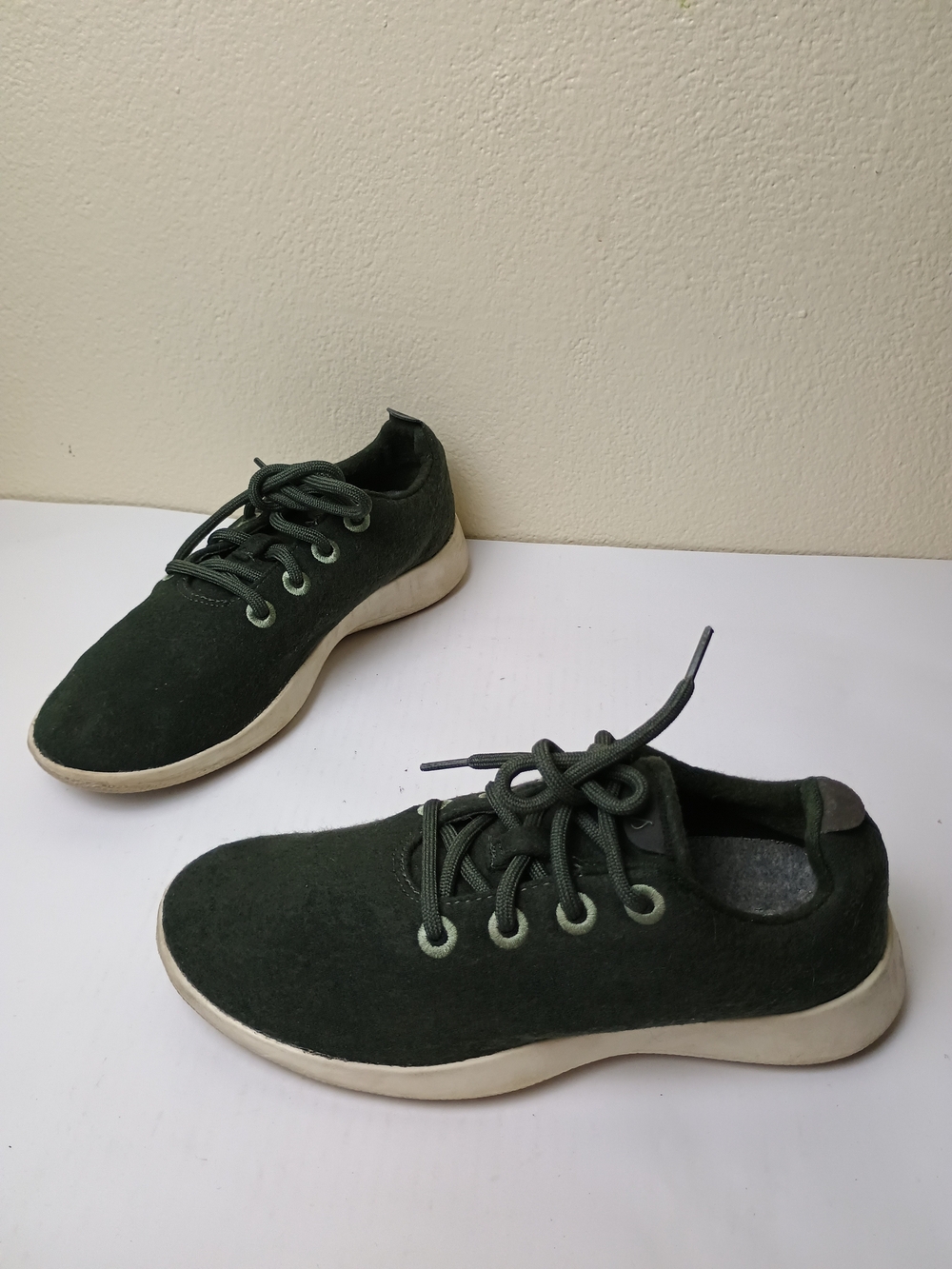 allbirds 9 Wool Runner Dark Charcoal Knit Lace-Up Sneakers - Washable